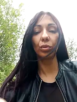 Snapshot of LeticiaWoods chatting on 09.14.25 LeticiaWoods online show from 09.14.25