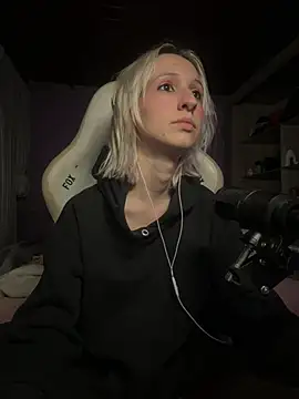 bunnydark00 online show from 05.30.26