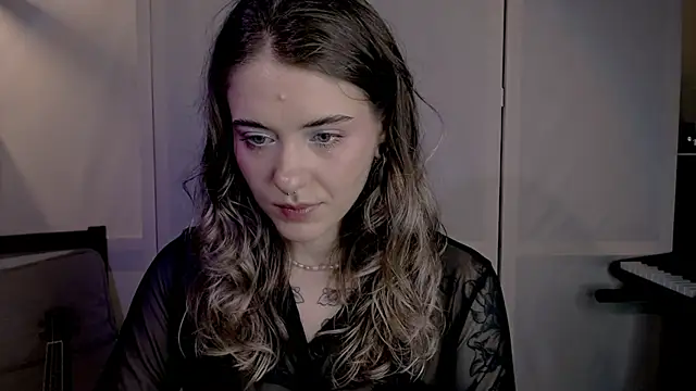 Snapshot of risha_laas chatting on 01.17.25 risha laas online show from 01.17.25