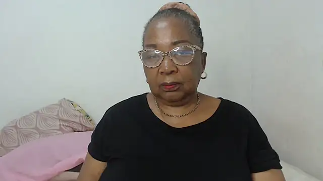 Snapshot of KinkyRicoSaisyours chatting on 03.09.25 KinkyRicoSaisyours online show from 03.09.25