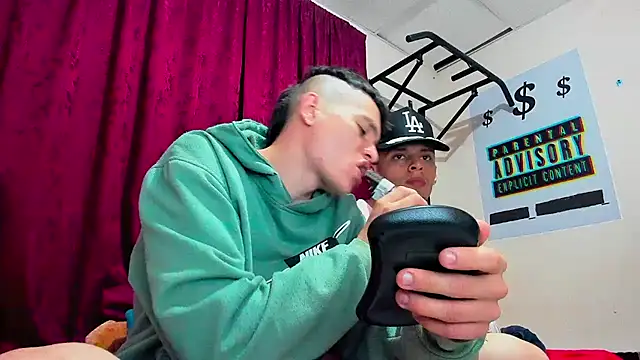 davidlatin66 online show from 10.10.25