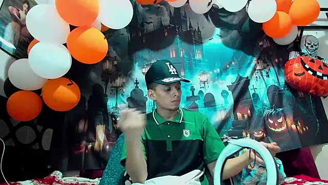 davidlatin66 online show from 10.17.25