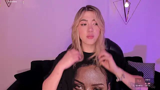 EveBensonX online show from 10.30.25