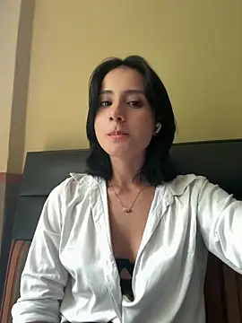 Ale Lewis online show from 02.15.25