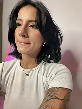 Ale Lewis online show from 02.18.25