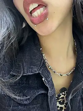 NanaRott online show from 03.01.26