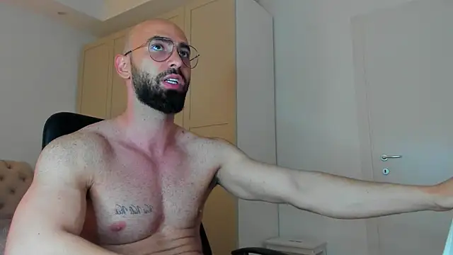 MichaelMasterss online show from 04.29.26