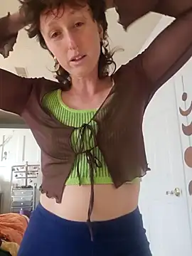 mossy kiss online show from 01.31.25