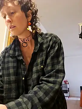 mossy kiss online show from 02.02.25