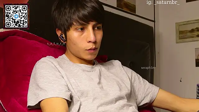 Snapshot of seraph1n chatting on 12.17.24 seraph1n online show from 12.17.24