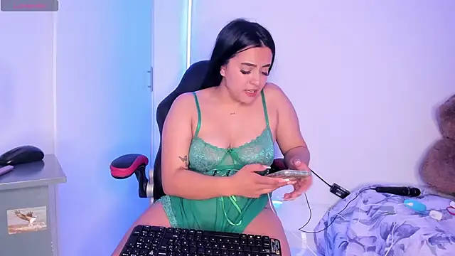 Snapshot of Anddy_Vega chatting on 01.24.25 Anddy Vega online show from 01.24.25