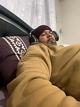 Cristian-Brayan online show from 11.25.25