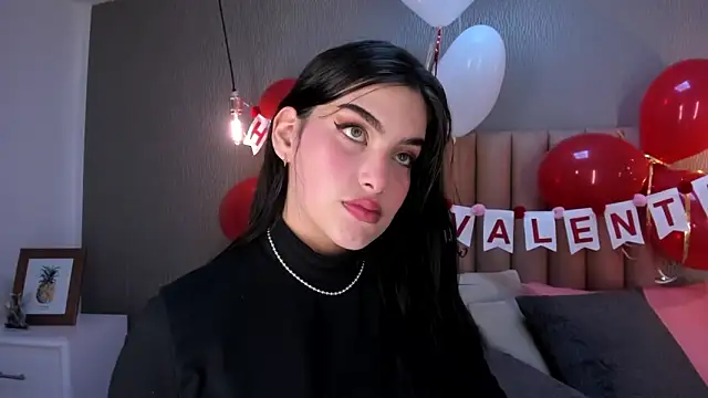 Alexa Thaylor  online show from 02.16.25