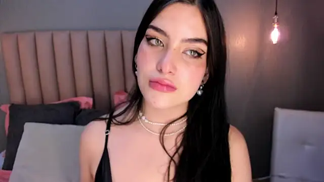 Alexa Thaylor  online show from 03.10.25