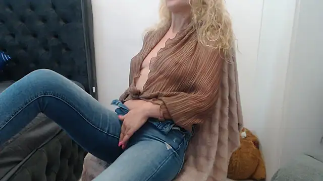 mesexylady34 online show from 07.03.26