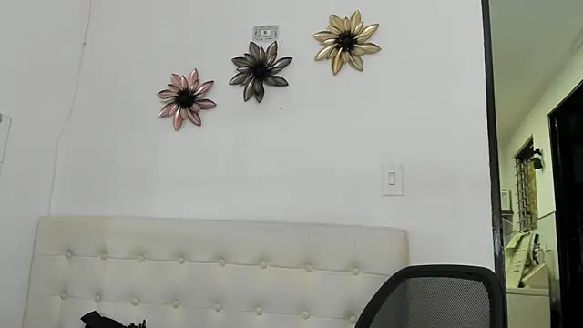 sarita loven online show from 03.14.25