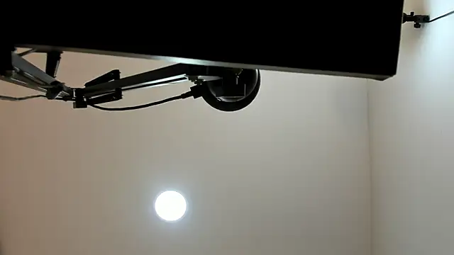 Snapshot of sarita_loven chatting on 07.18.26 sarita loven online show from 07.18.26