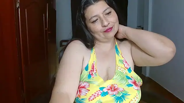 Snapshot of Victoriaevans1 chatting on 06.26.26 Victoriaevans1 online show from 06.26.26