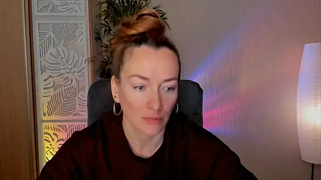 RebeccaMartinez online show from 05.01.26