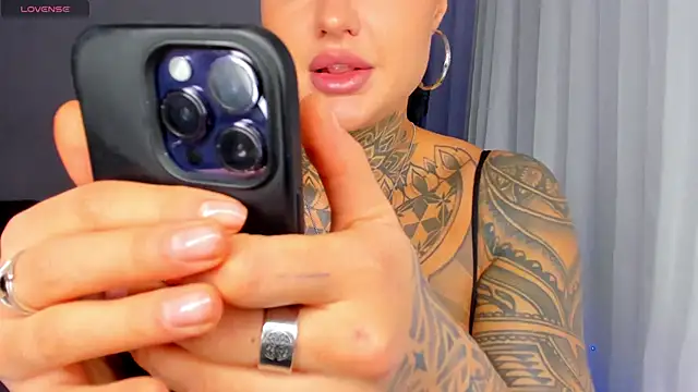 Snapshot of pantera_flashh chatting on 01.15.26 pantera flashh online show from 01.15.26