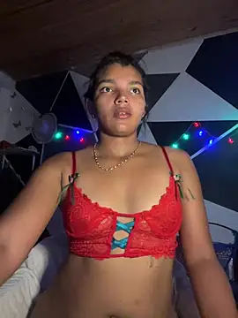 Snapshot of emilyharber chatting on 02.05.26 emilyharber online show from 02.05.26