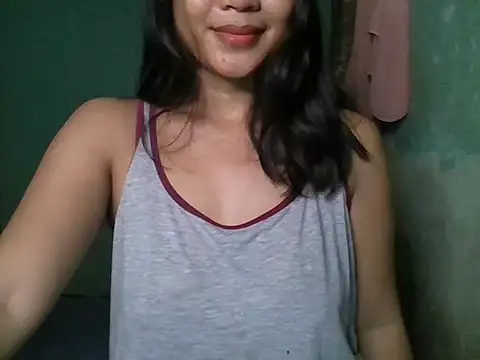 Snapshot of _smiling4u_ chatting on 11.07.25 smiling4u online show from 11.07.25