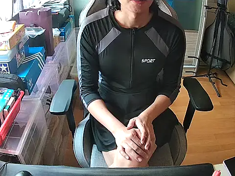 swimsuitloves online show from 04.23.26