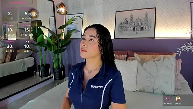 Snapshot of susan_cute198 chatting on 10.17.25 susan cute198 online show from 10.17.25