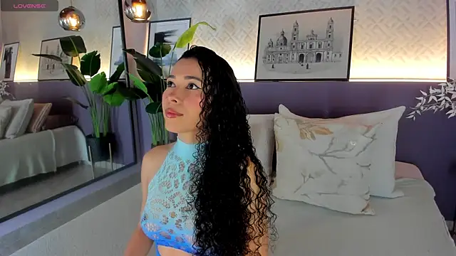 Snapshot of susan_cute198 chatting on 12.20.25 susan cute198 online show from 12.20.25