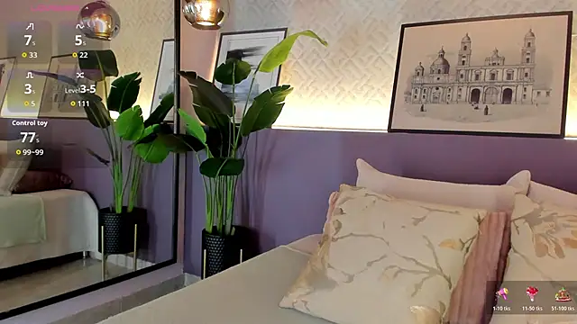 Snapshot of susan_cute198 chatting on 12.21.25 susan cute198 online show from 12.21.25