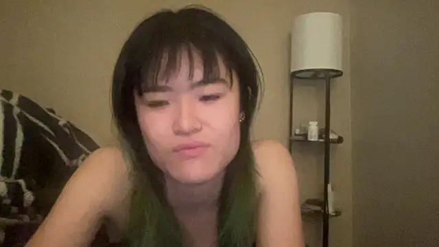 forbiddenfruitcake online show from 02.01.25