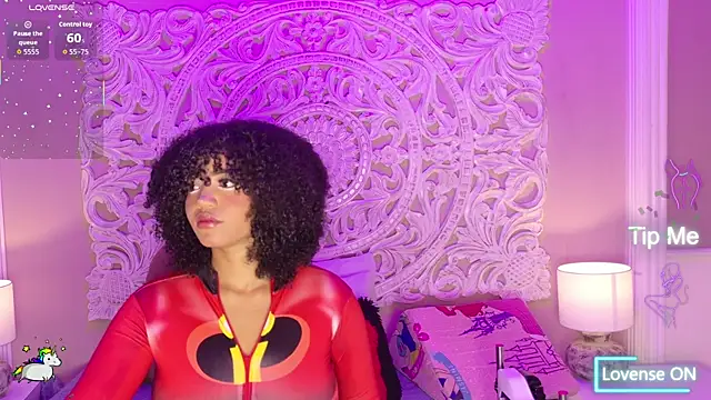 Snapshot of MalaikaBrown chatting on 05.20.26 MalaikaBrown online show from 05.20.26