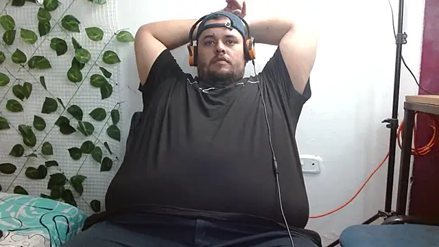 Snapshot of altairstudiosvip_ chatting on 02.06.25 altairstudiosvip  online show from 02.06.25