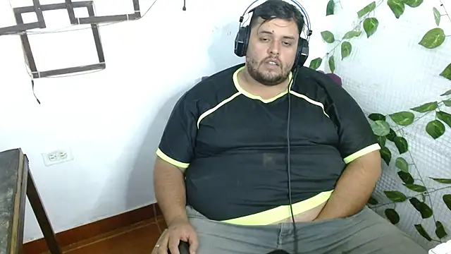 Snapshot of altairstudiosvip_ chatting on 12.01.25 altairstudiosvip online show from 12.01.25