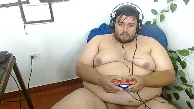 Snapshot of altairstudiosvip_ chatting on 12.17.25 altairstudiosvip online show from 12.17.25