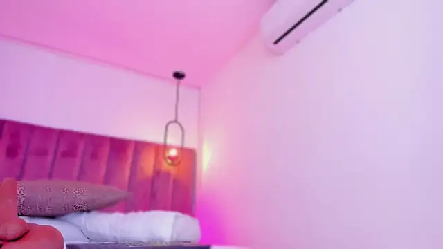 Snapshot of babepolly chatting on 02.24.26 babepolly online show from 02.24.26