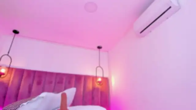 Snapshot of babepolly chatting on 02.25.26 babepolly online show from 02.25.26