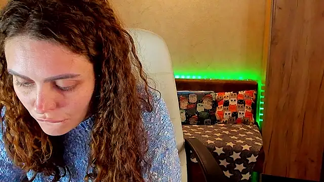 mia grantes online show from 12.12.24