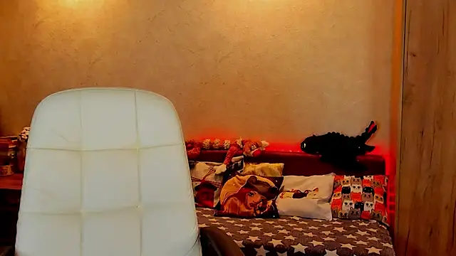 mia grantes online show from 12.19.24