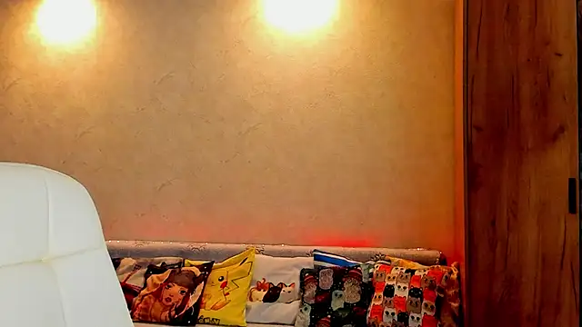 mia grantes online show from 02.07.25