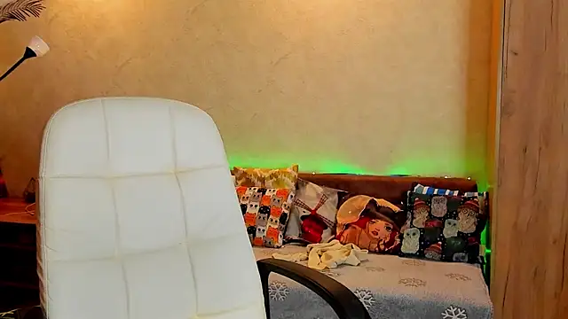 mia grantes online show from 02.12.25