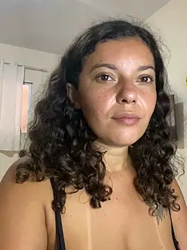 -Marivalda- online show from 11.04.25