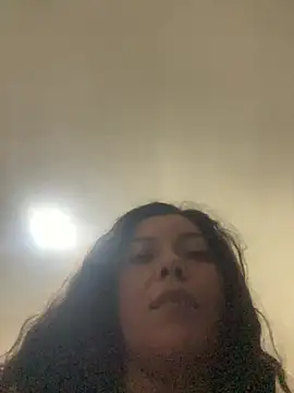 -Marivalda- online show from 12.17.25