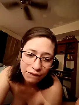 Snapshot of AmazingFuckCam chatting on 02.21.26 AmazingFuckCam online show from 02.21.26