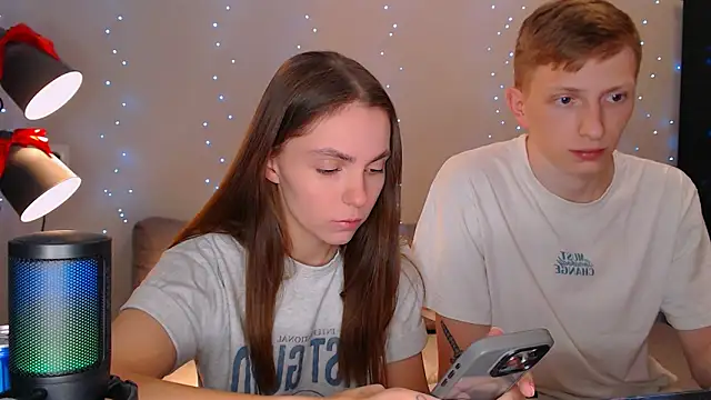 juliaanddima online show from 02.18.25