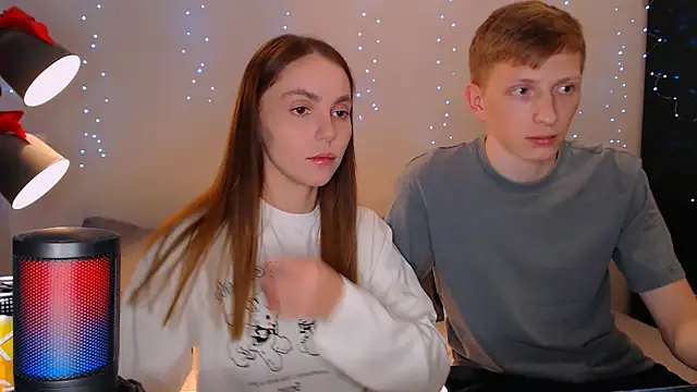 juliaanddima online show from 02.25.25