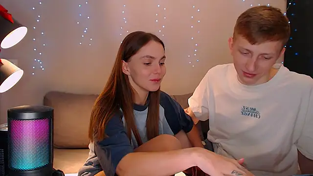 juliaanddima online show from 02.27.25