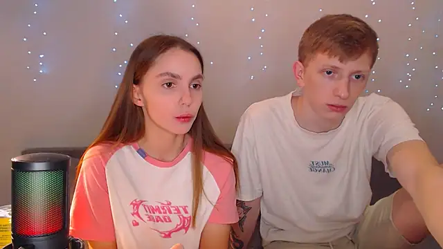 juliaanddima online show from 03.15.25