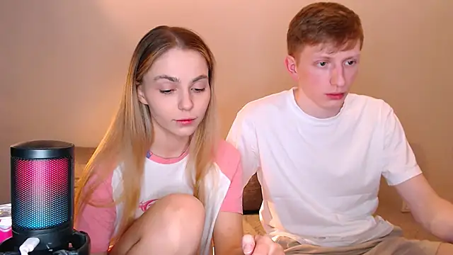 juliaanddima online show from 01.31.26