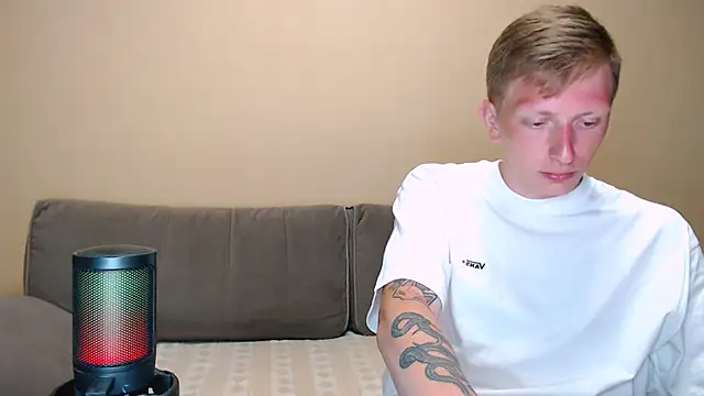 juliaanddima online show from 07.11.26
